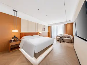 Donglin Lishe Hotel (Baotou Railway Station Science and Technology University Branch)